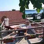 Apartamento Mare 2 *