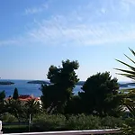 Mare 2 *
