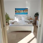 Apartamento Mare 2 *