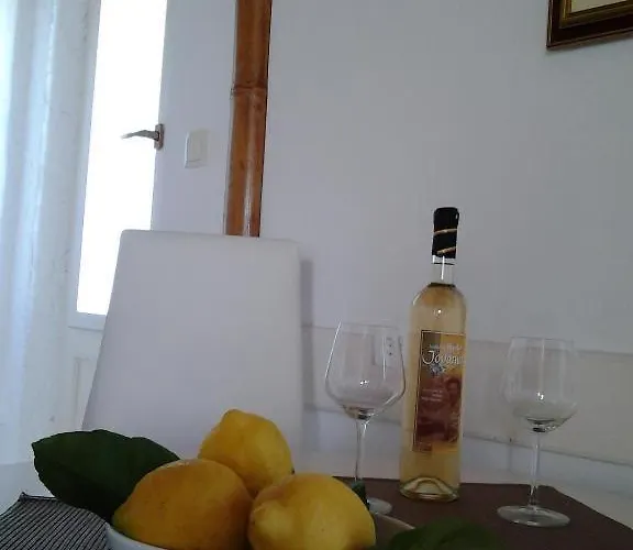 Mare 2 Apartment Hvar Town